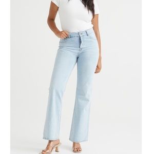 Light wash 5 pocket jeans